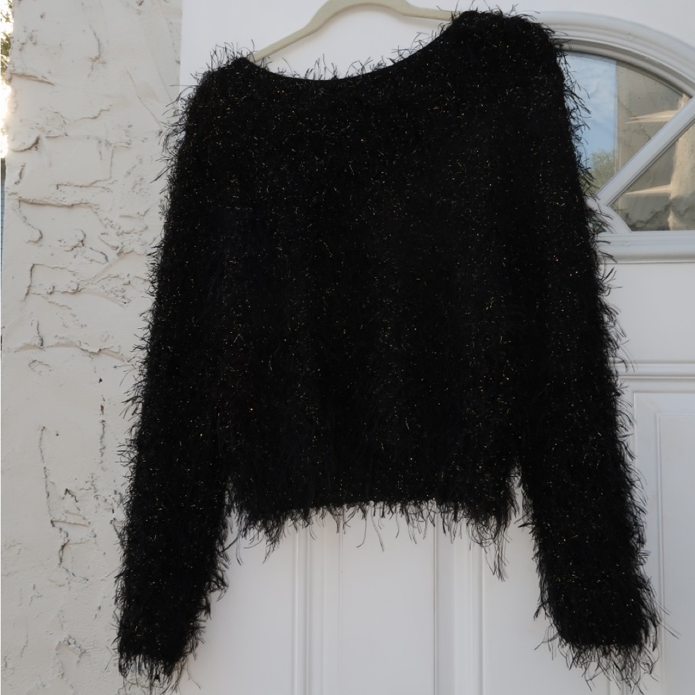 Black & gold cozy sweater